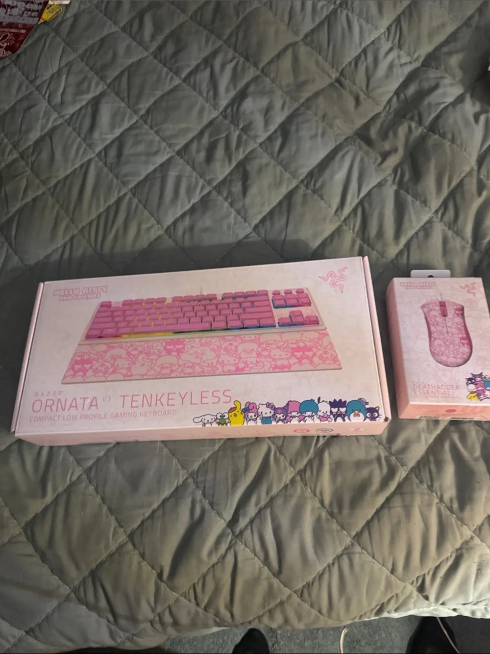 Razer Pink Ornata V3 Tenkeyless Keyboard with Matching Pink Mouse